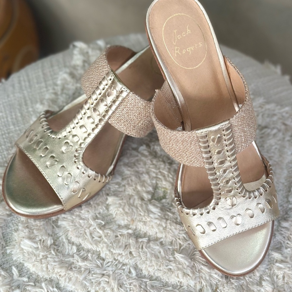 NWOT Jack Rogers Nora Wedge Sandal Slides Gold Size 8.5